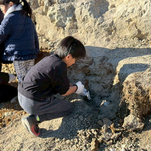 170万年前の地層に挑む｜入間本格化石ハンター体験（焚き火バージョン）